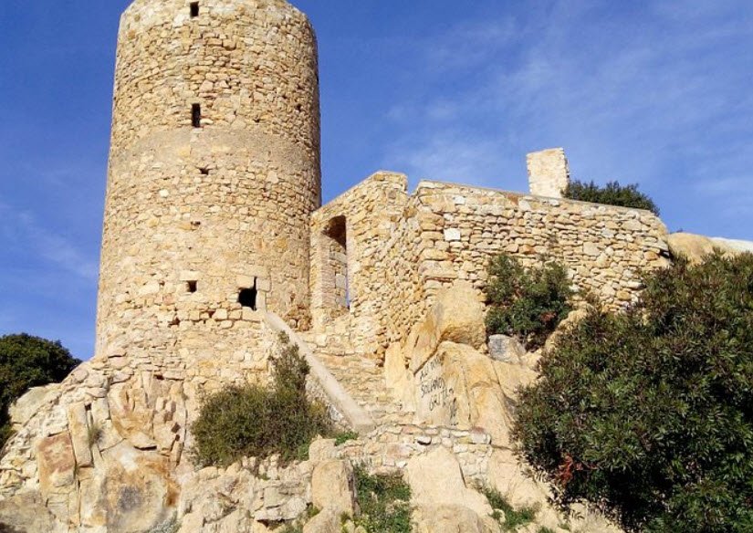 Castell de Burriac, Spain